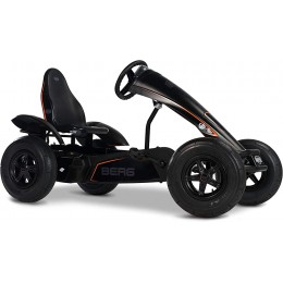 Berg Kart à pédales avec XL-Frame Black Edition | Go-Kart pour Enfants Karting avec Sìege Réglable et Roue Libre Jouets d'enfants a partir de 5 Ans - B2868LBKZ