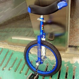 Monocycles Brouette cadre de bicyclette à haute résistance pneu en caoutchouc antidérapant résistant à l'usure résistant à la pression résistant aux chutes anti-collision voiture adulte profess - B5A36LJEB